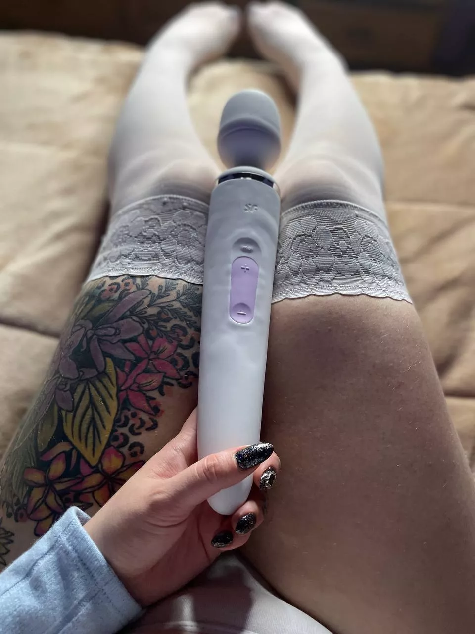 Will you teach me how to use this little toy?