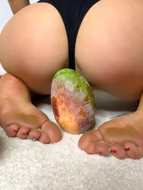 You breakfast has been served! With or without mango?