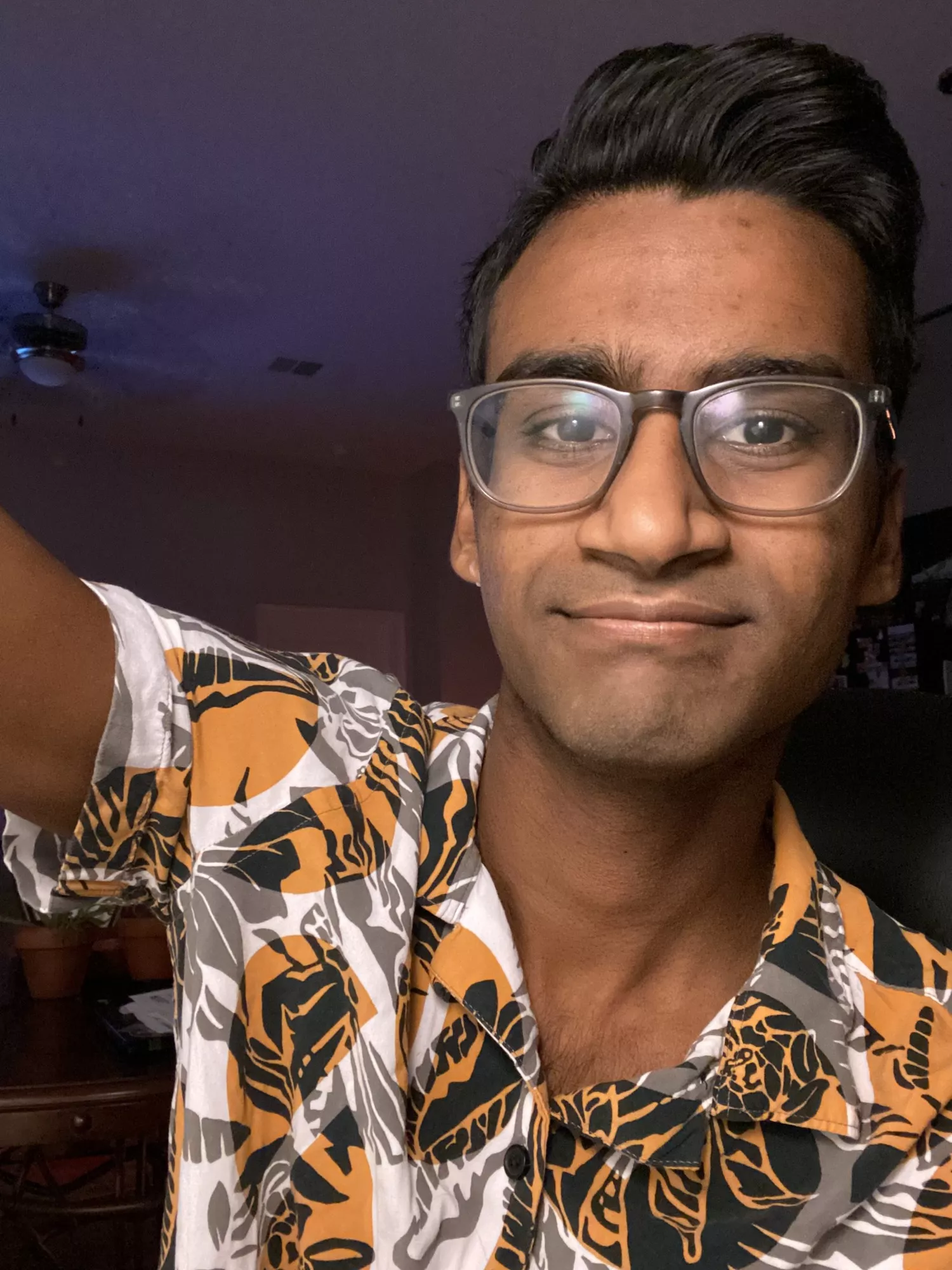 (24) decided it was time for a change, so I’m clean shaven for the first time in 5 years!