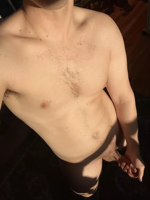 27 horny and vers working from home today. SC gguy90054