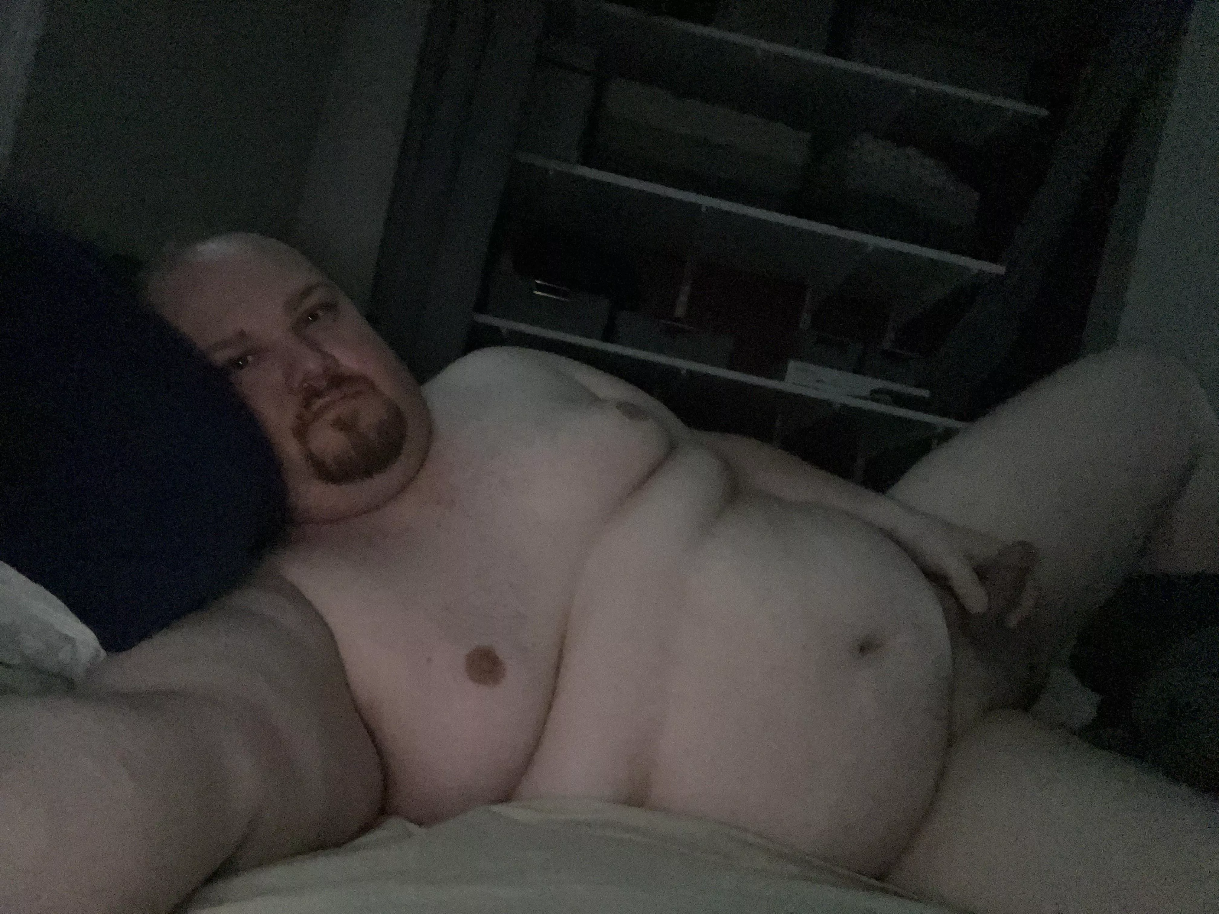 32m4f Morning ladies, who wants to snuggle 🤗