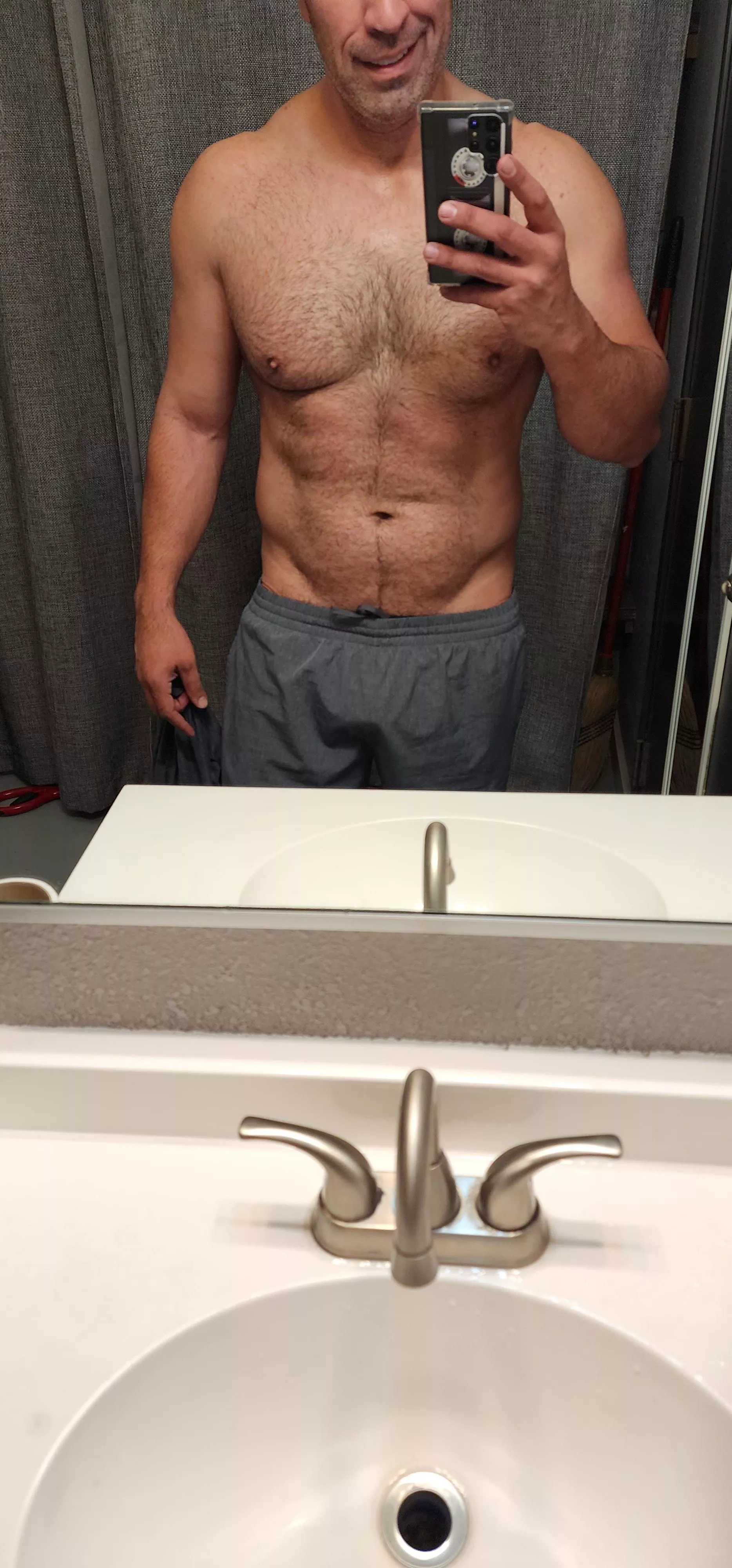 (44) Working the v-lines.