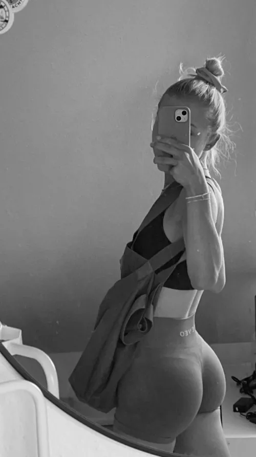 any daddy liking my fit?