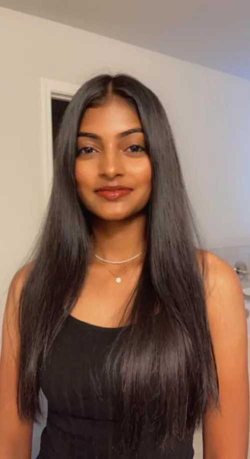 Anyone with a big dick want to tribute?