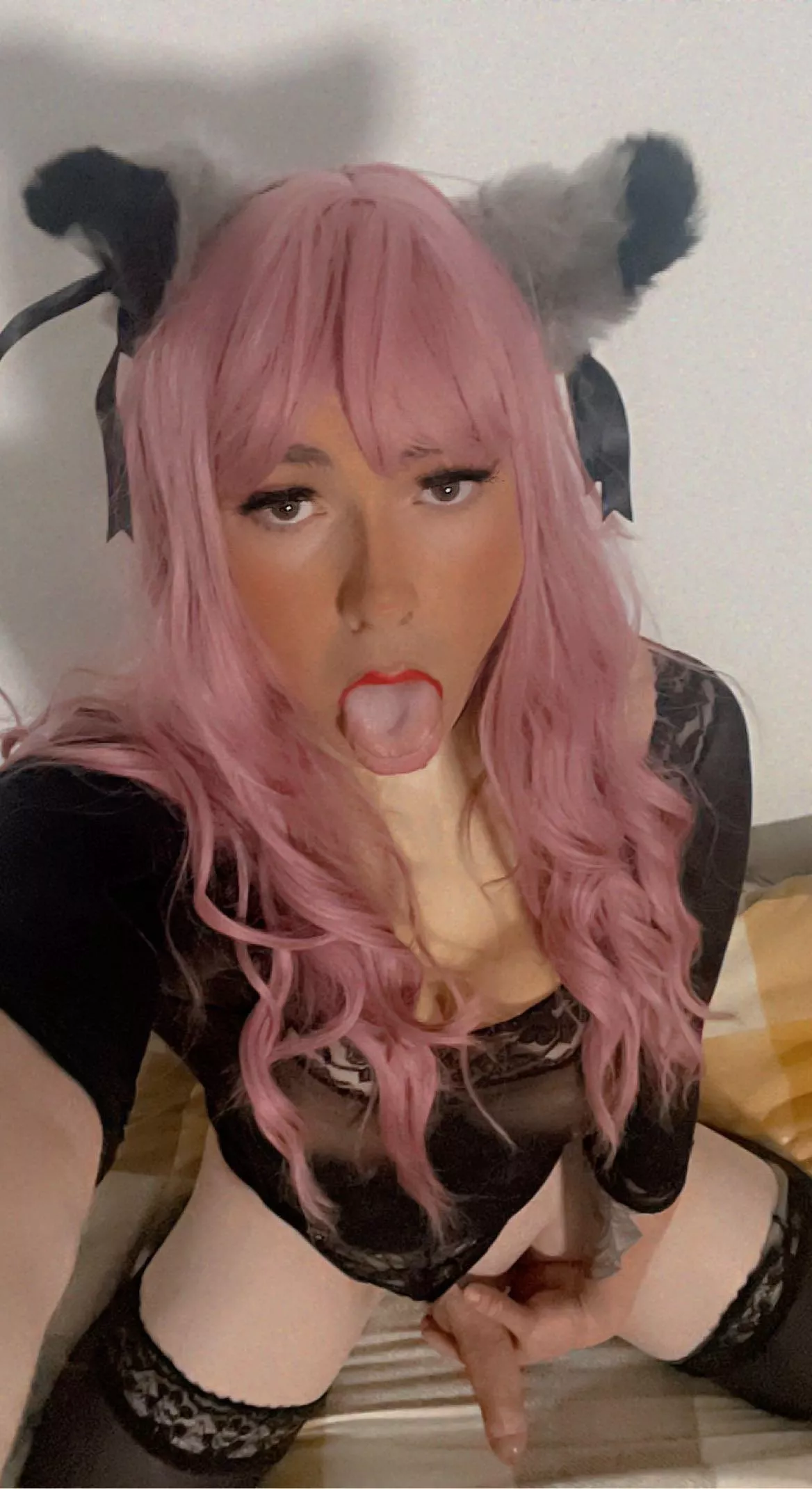 Begging for you 😇