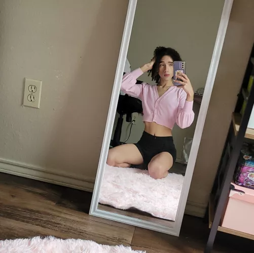 Black and pink is an undefeated combo 🖤💗