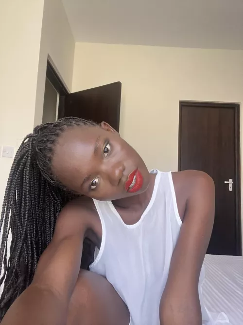 Can I be your secret girlfriend