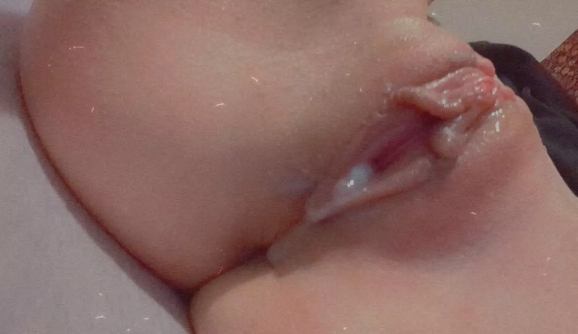 can I sit on your face? 💦