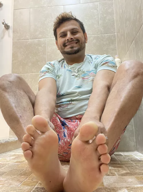 come smell 🤫🫠🤫