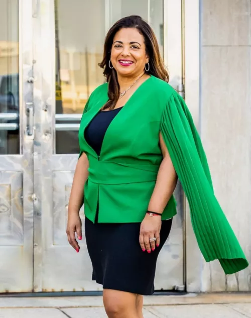 Curvy mature milf in green jacket