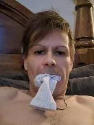 Dirty sock & feet lover I live to suck men's feet clean! Love making a nice tea steeping men's sweaty used dirty socks, drinking it all up!! 😋