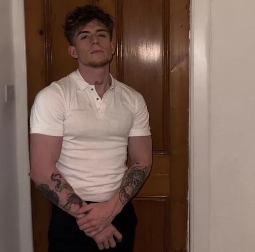 Do I look okay for my first boy date 🤭😭