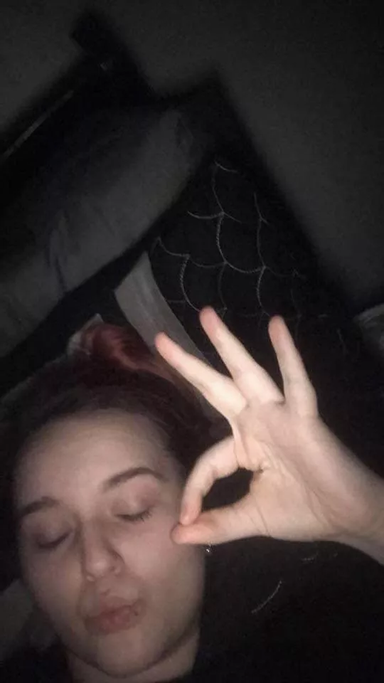 [domme] arrows up pathetic losers ready for humiliation and brutal dick ratings just comment your shrimp size ans show mommy your clit casue you deserve to be punished for that