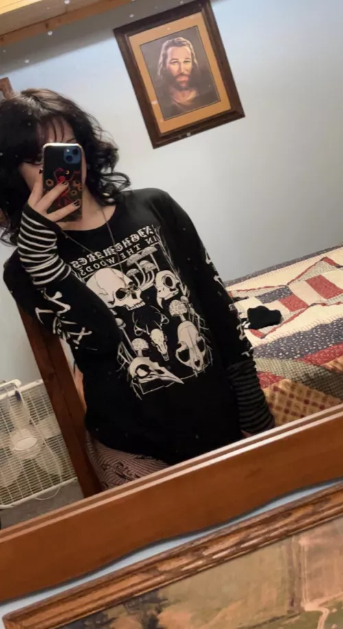 Ewww (currently roommates with Jesus)