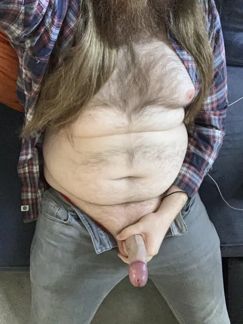 First post here, someone recommended I might fit in, hope you don’t mind a little tummy with your chest hair 😊