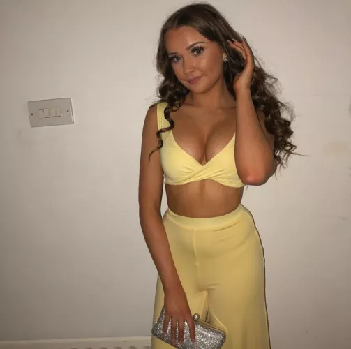 Georgia's banging body