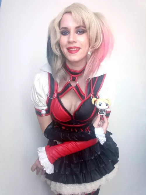 Harley Quinn by JulianaKota
