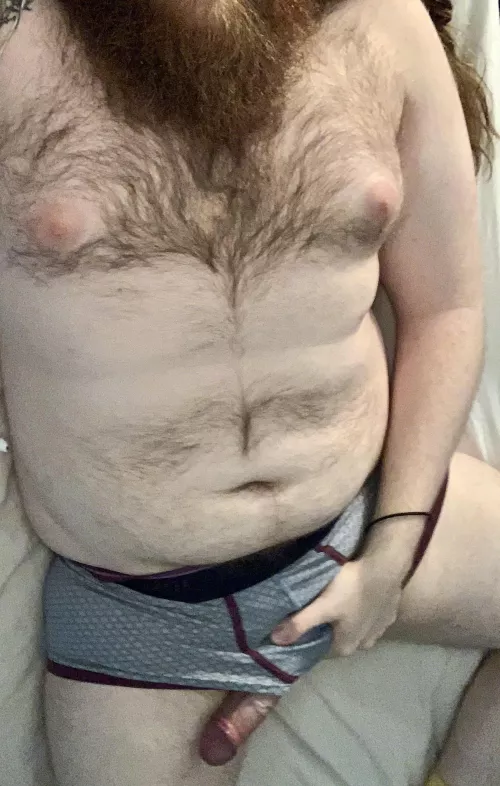 Having a hard time getting out of bed today, stay in with me?