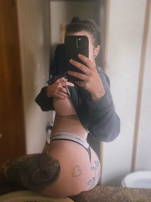 Hope you don't mind if I sit here ❤️