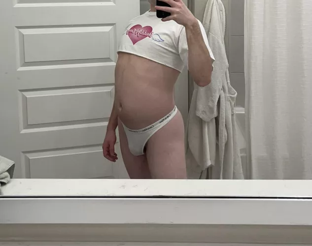 How does this thong look ? 😏 [21]