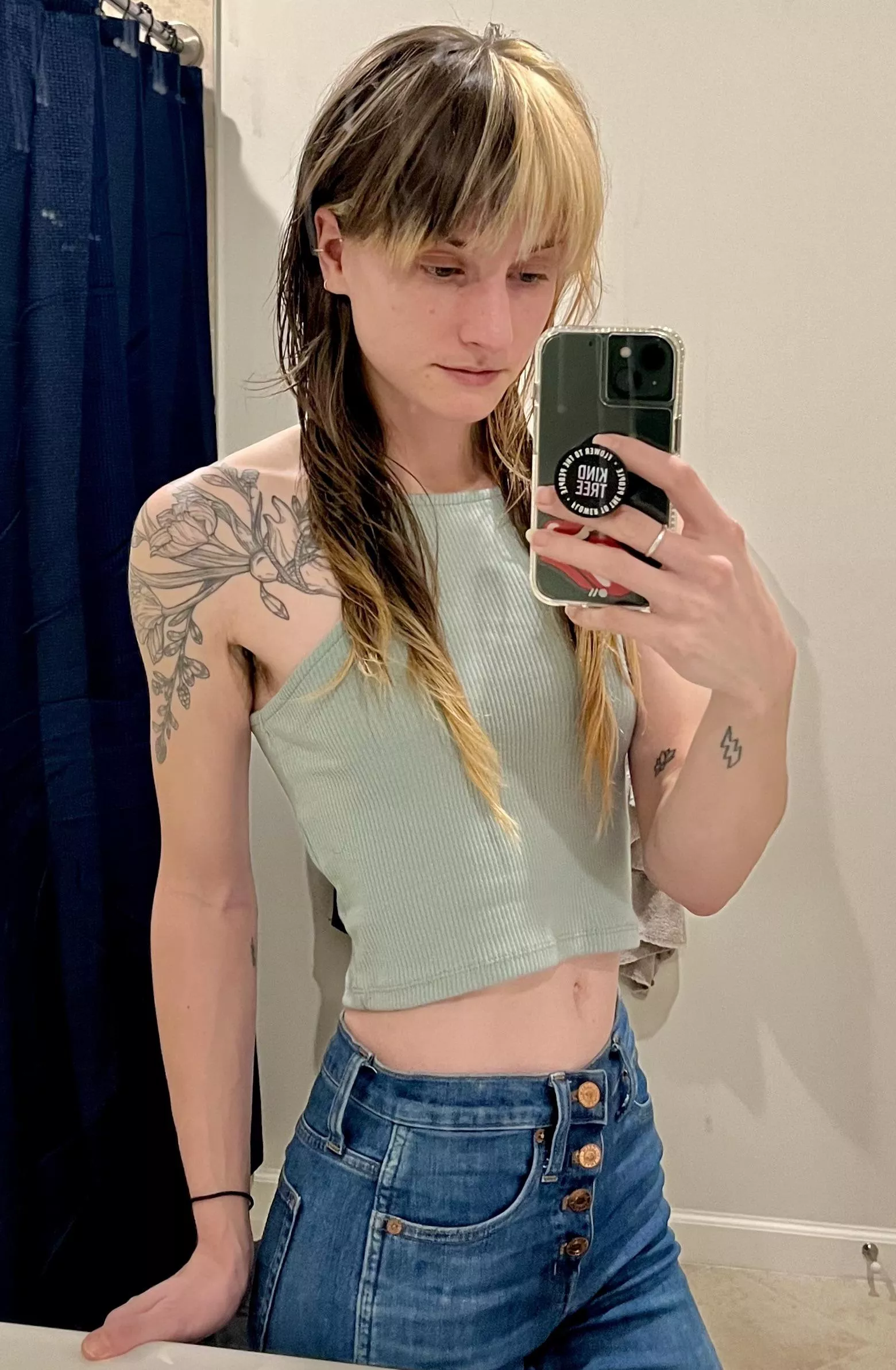 I guess I’m not flat enough to be here lol