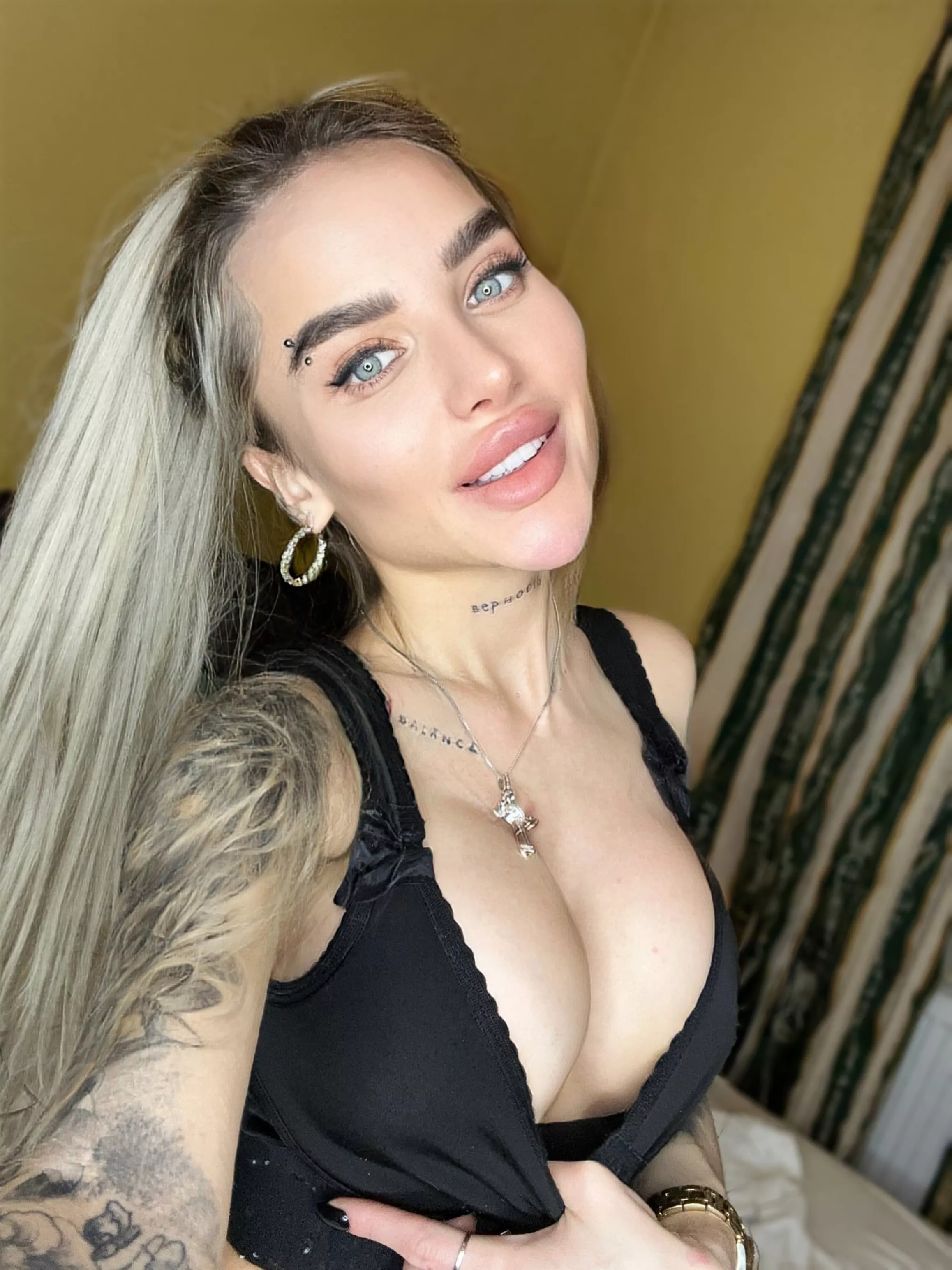 I hope this makes your day better 😘