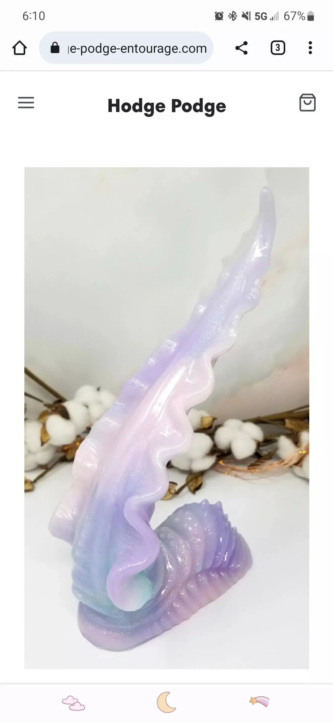 I managed to finally snag a scylla! And my first HPE toy. I'm in love with her 🥺