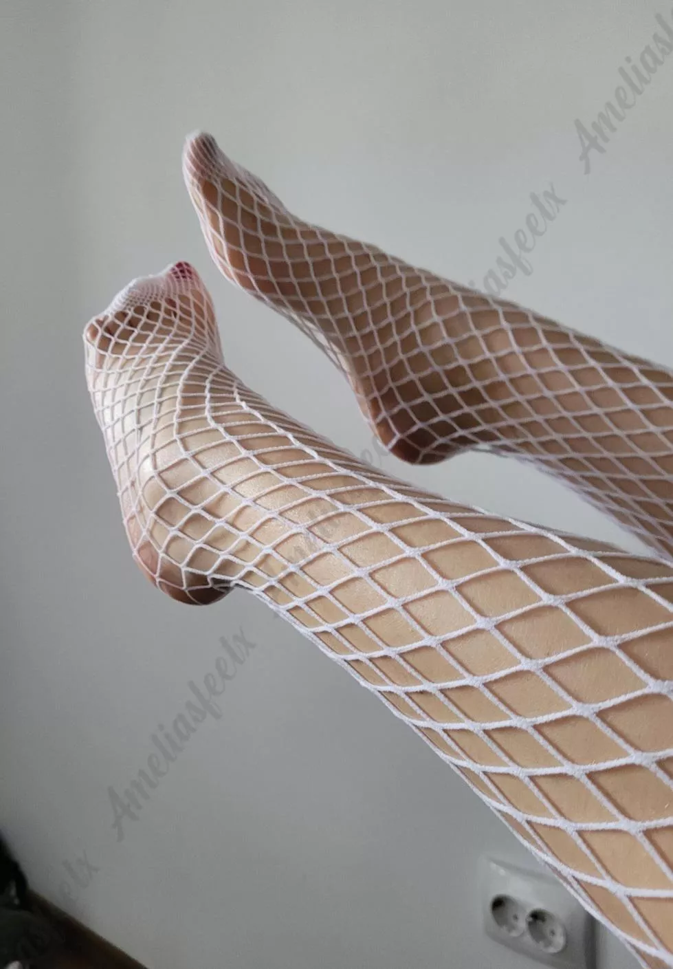 I want more sub-funded stockings 💋