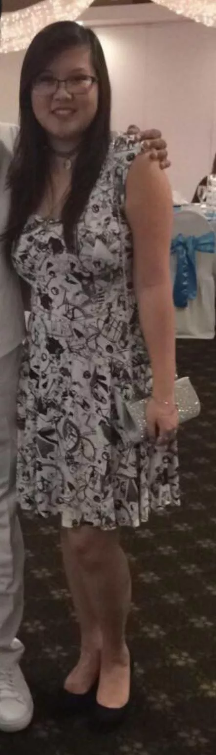 I want to see my friend get used and all her holes filled. Would you fuck her!?