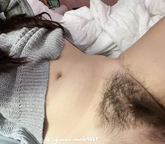 Is it bad that I like being so hairy? 😻🥺