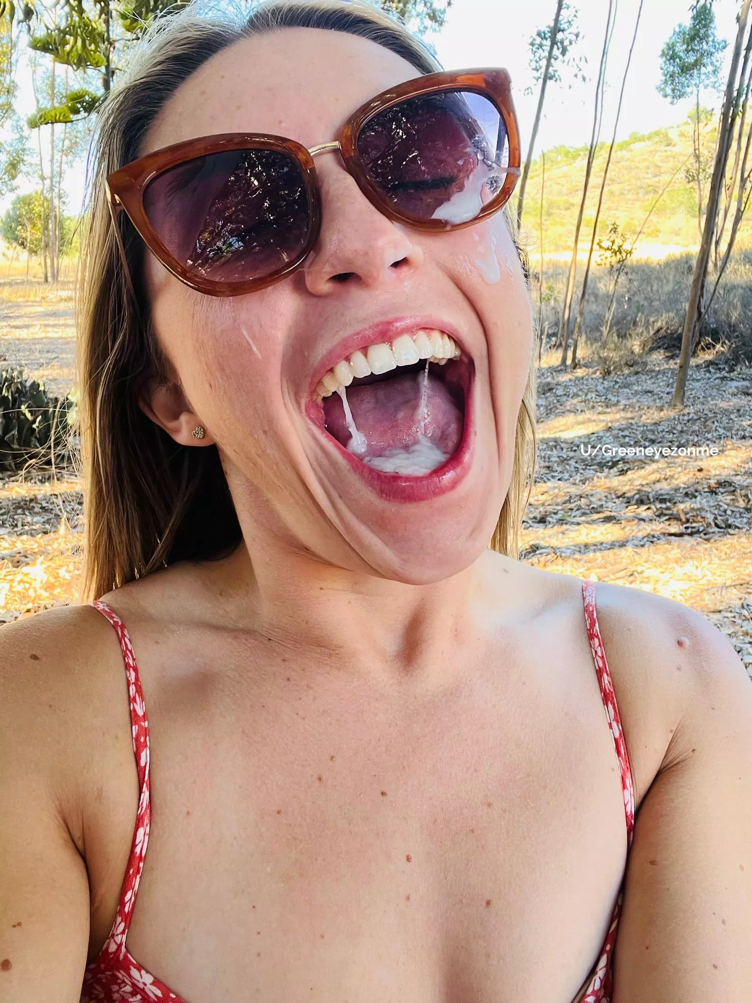 I’ve just embraced being a cumslut…tis the life for me 😋 💦