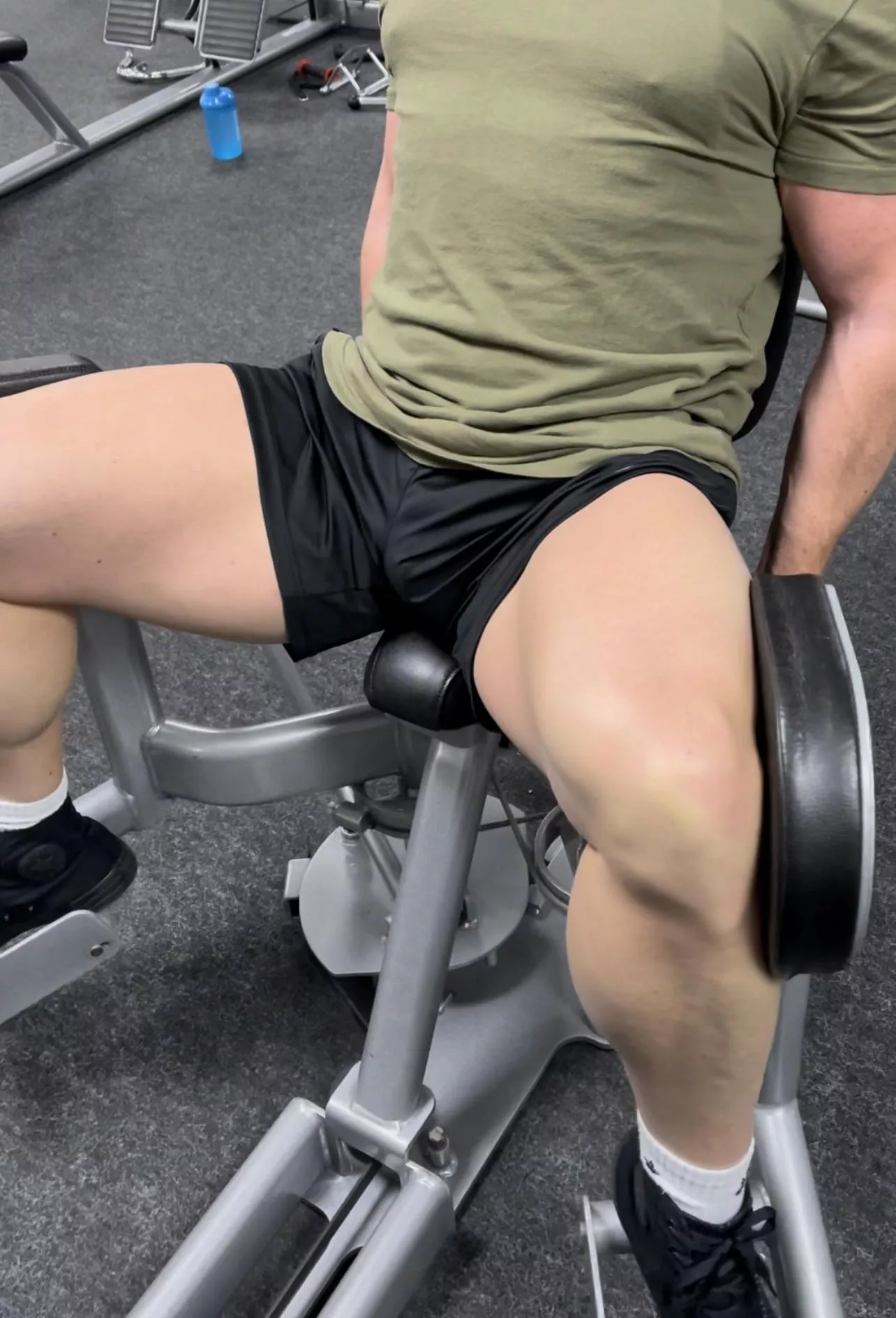 Let my gym bulge motivate you to get to the gym!