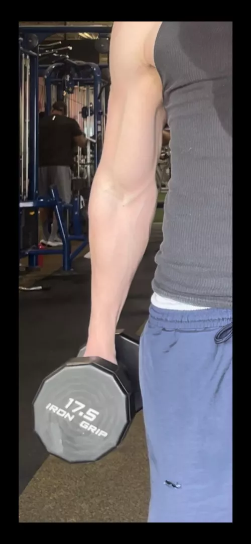 [M] 20 F hmu, msg me for the video;)