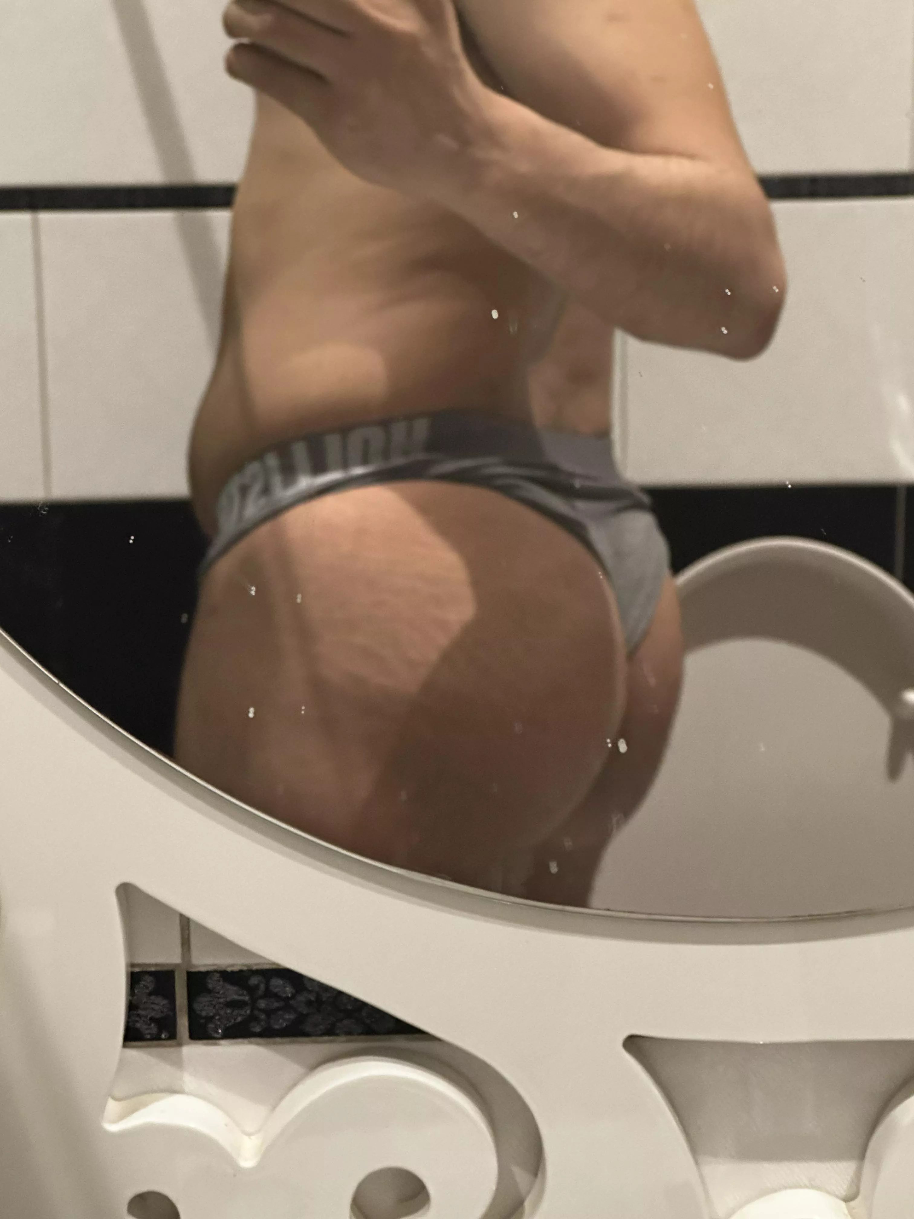 (M) Im trying to make it pop more. Am i there yet?