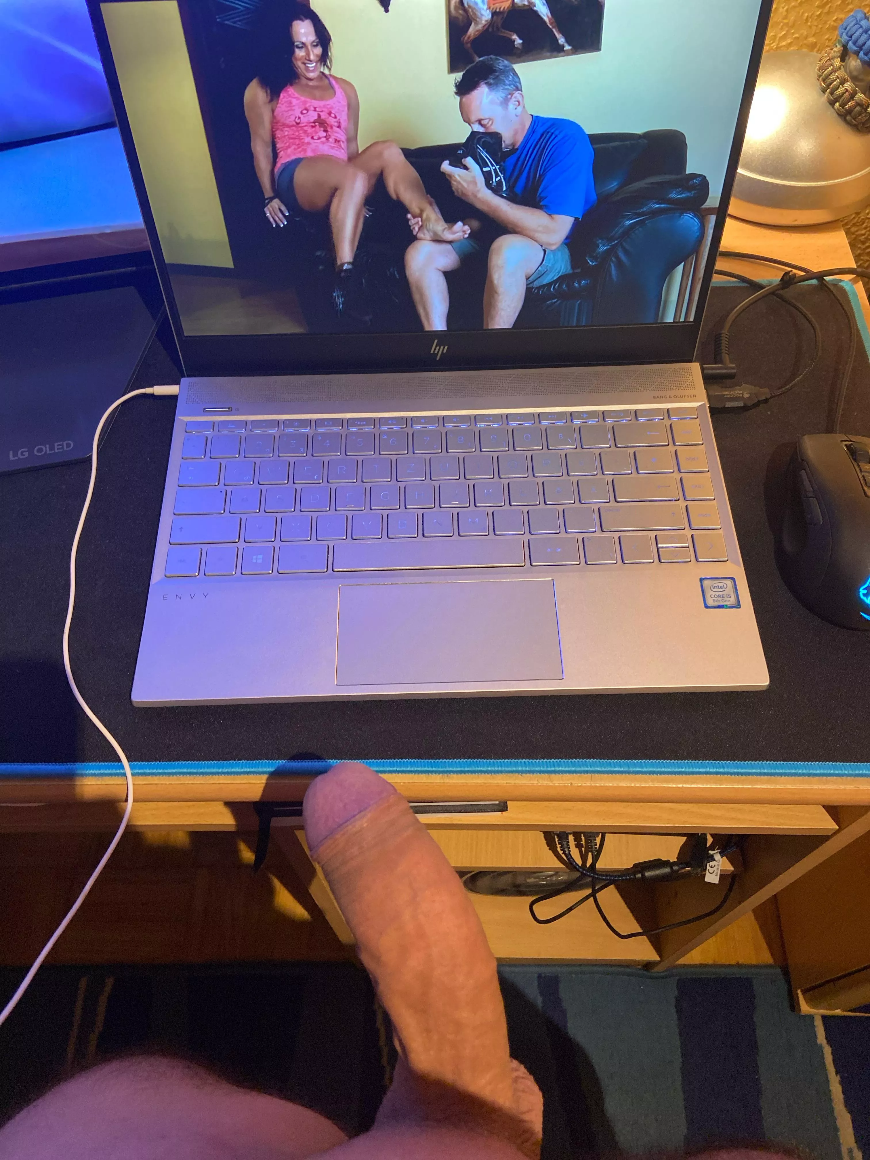 Me when I watch muscle women‘s feet and think about being the slave