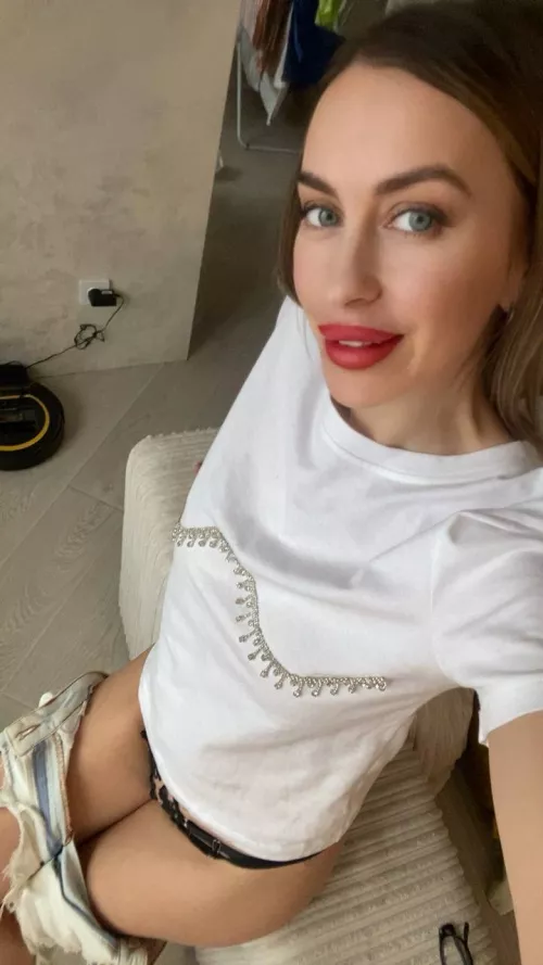 My big boobs need buttercream