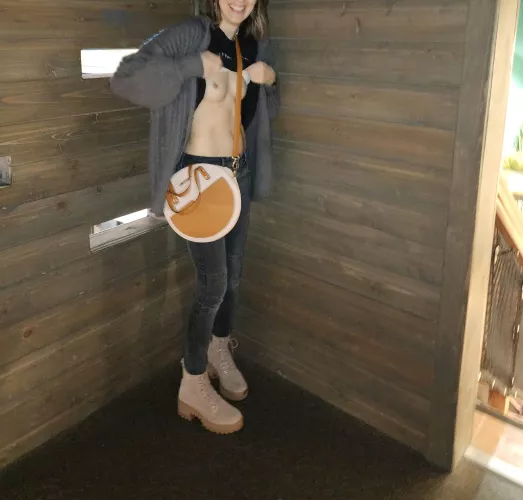 my first time flashing in a public place... what a thrill!!