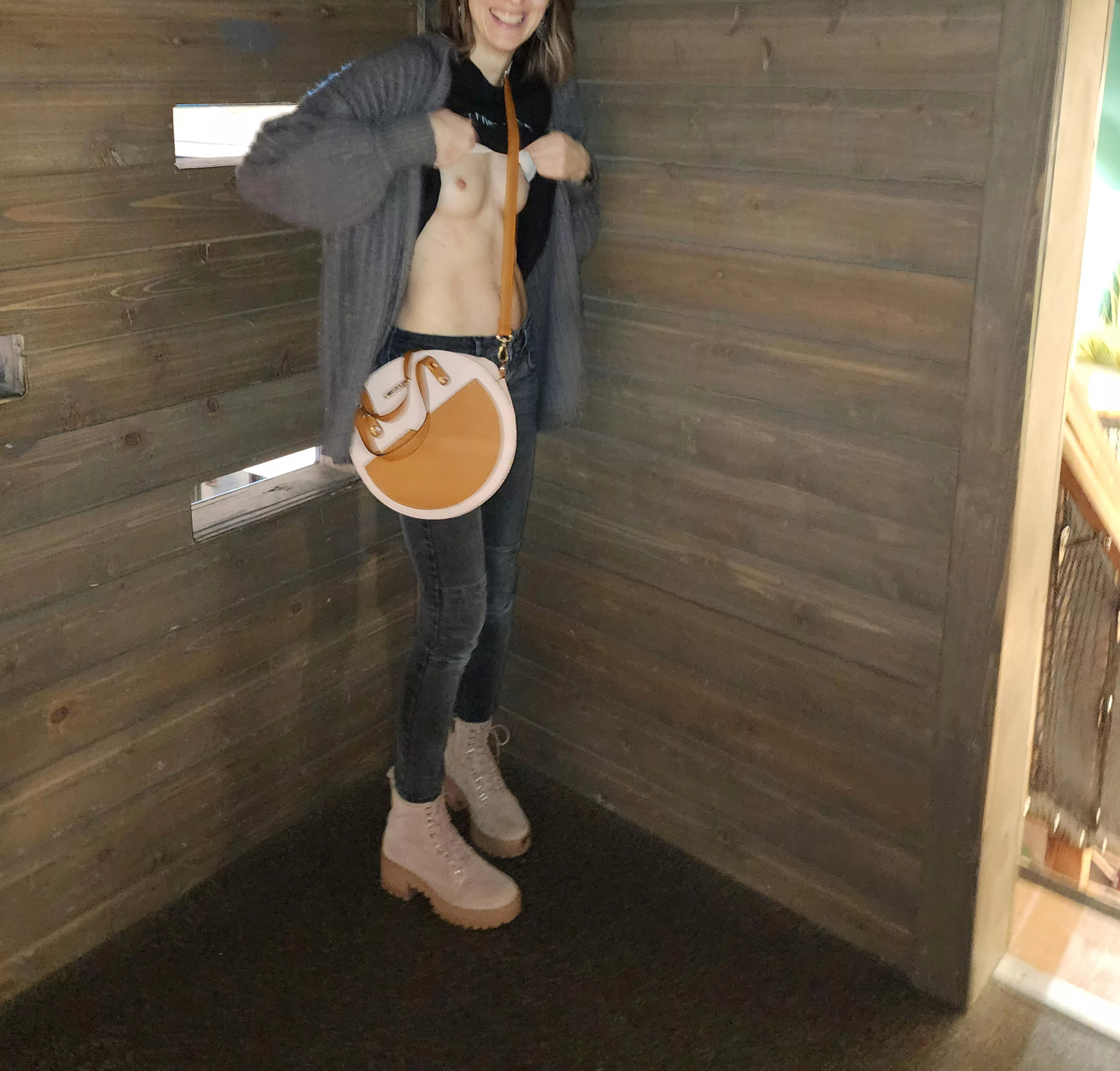 my first time flashing in a public place... what a thrill!!