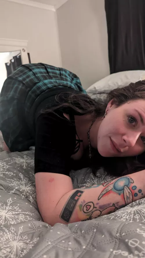 Need more horny friends 😈