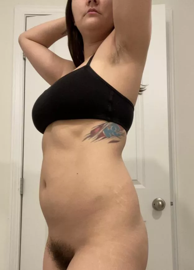 Of course they smell, silly! 🤭👅