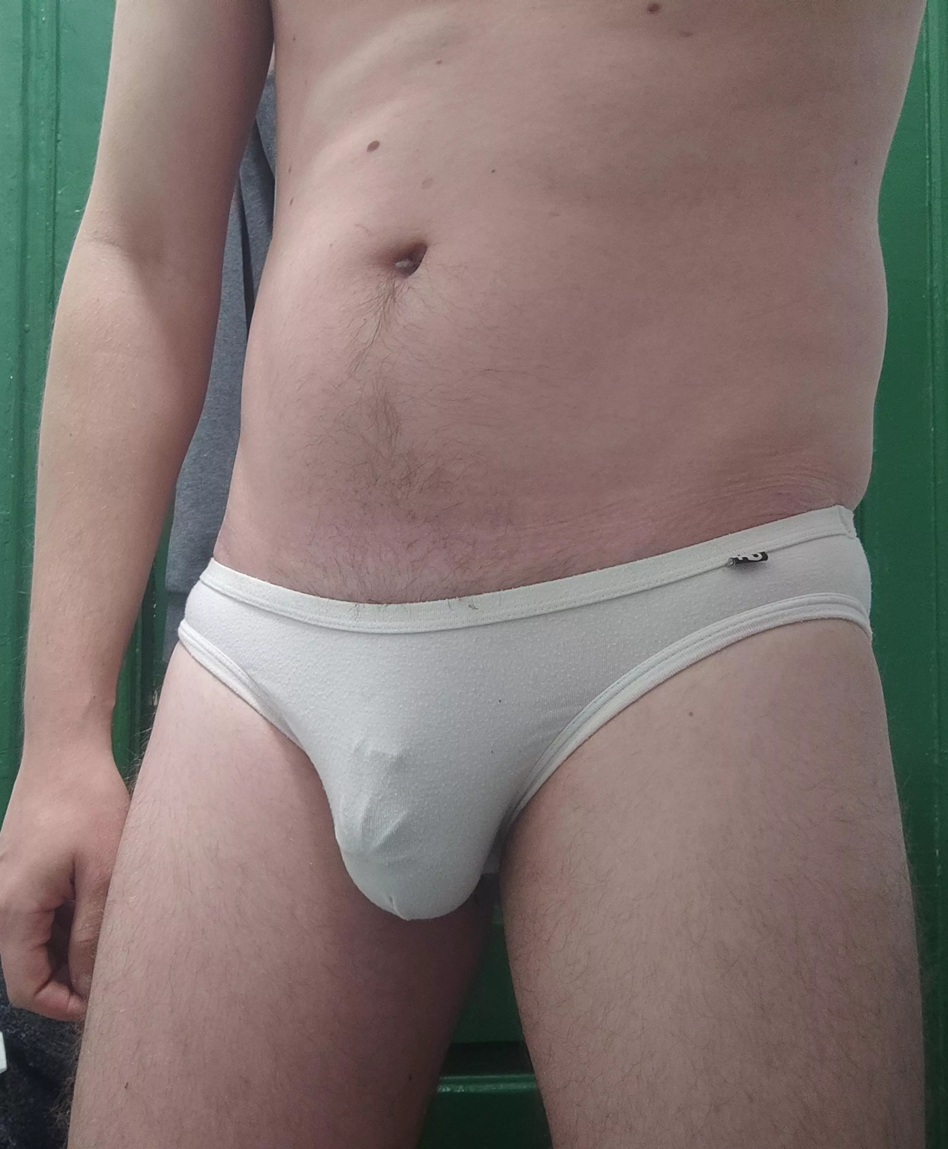 Outlines are a thing that gets me off. Aussiebum slick.