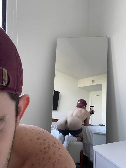 saw a lot of dicks so i decided to post some ass 😈