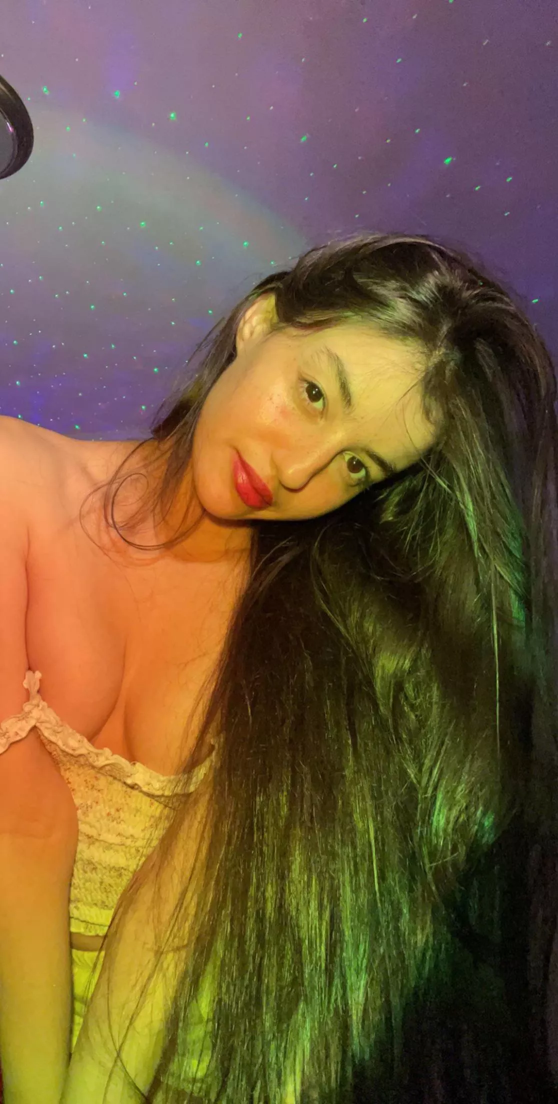 Should I cut my long hair ? F18