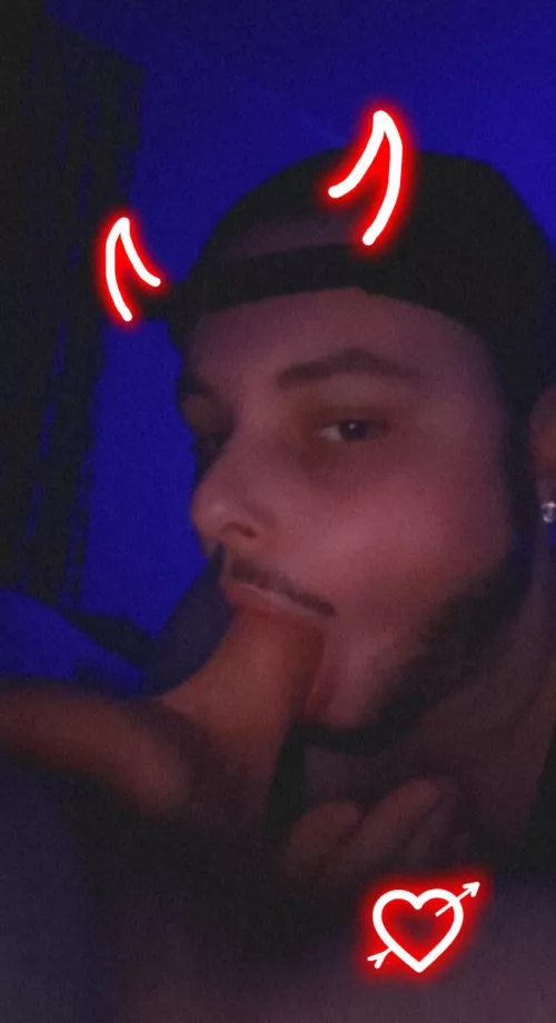 So hornyyyy 😭😭😭😭 need some milk & balls in my mouth: dm or snap me @booboohead7 Jo