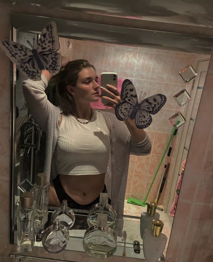 💞 Tell me how to make you mine and I’ll do it 🥰💓