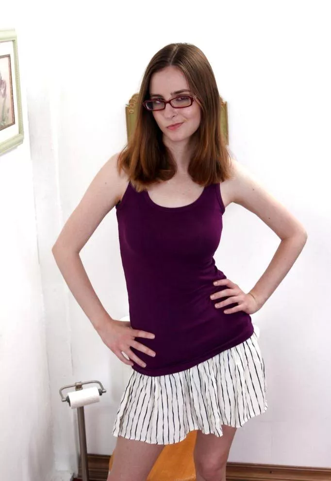 The sexiest nerd, Jay Taylor...