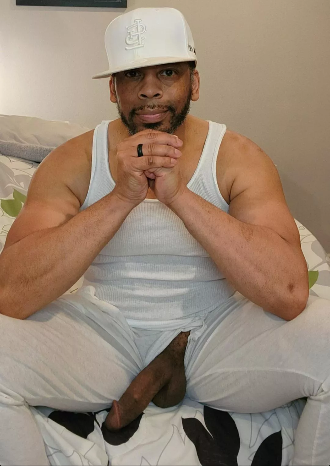 Wanna play with Daddy in the bedroom? (51)