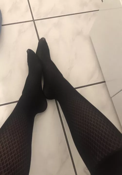 What would you do with my feet? 😏💦🤭