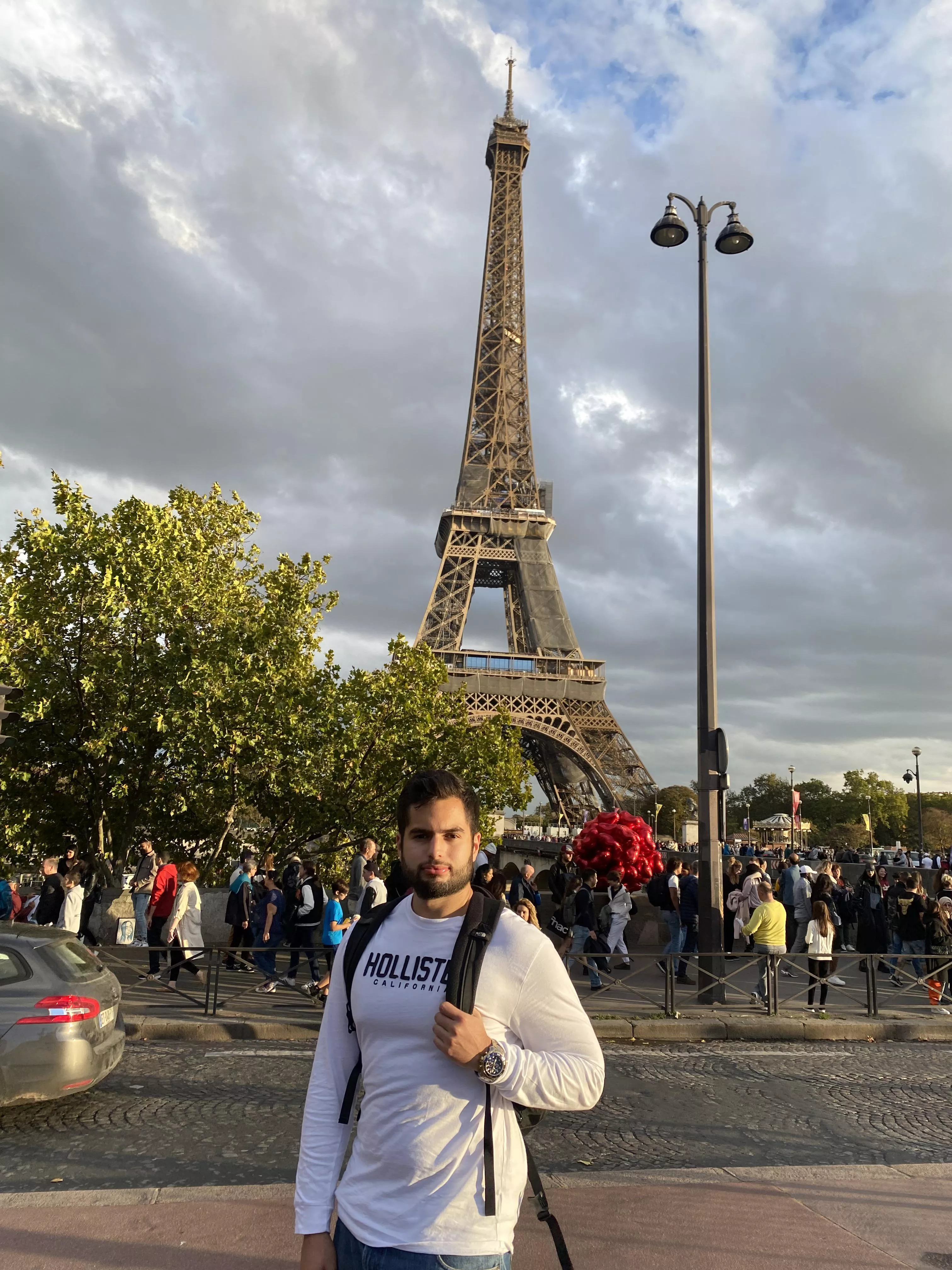 When you take a nice picture but the huge crowd spoils it...