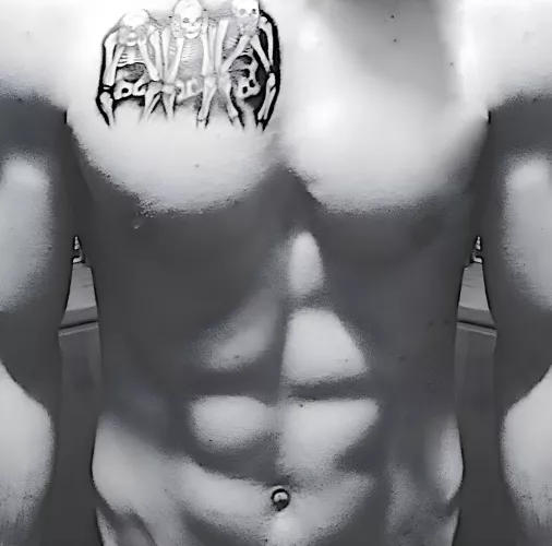 who likes abs ? 🧐